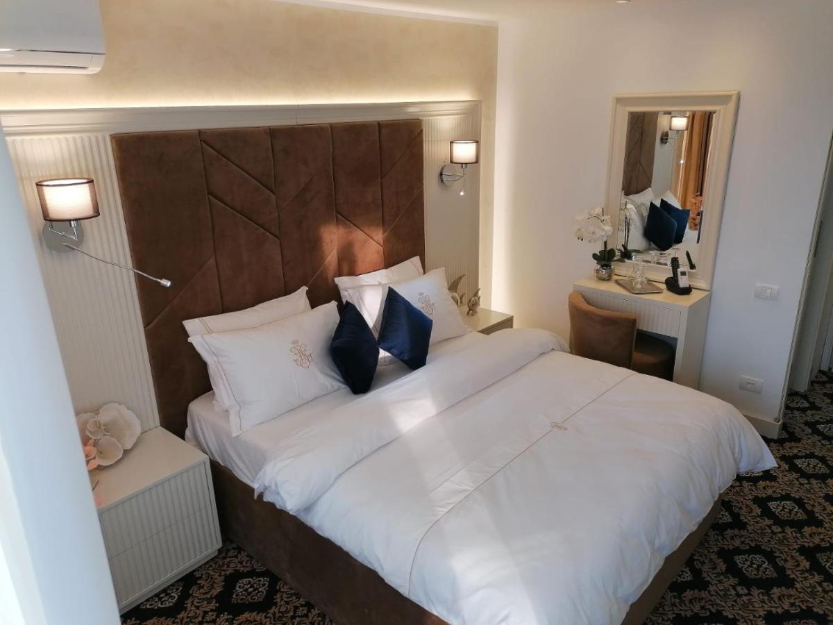 Hotel Belvedere 艾福雷诺德 外观 照片