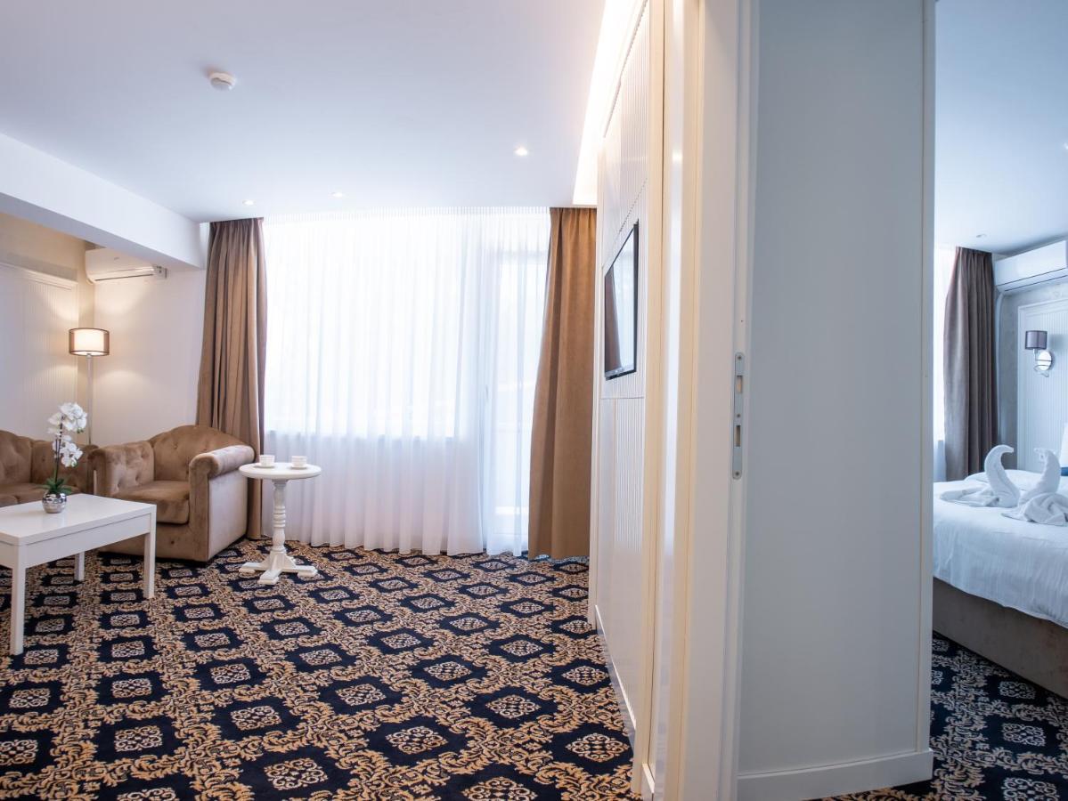 Hotel Belvedere 艾福雷诺德 外观 照片